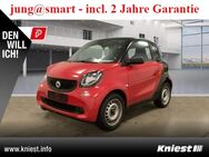 smart ForTwo, coupe Pure hinten gr Tank, Jahr 2019 - Neuss