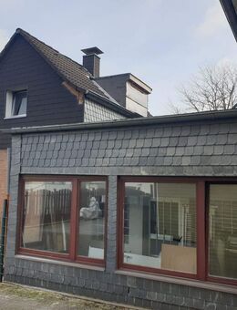 Handwerkerhaus mit flexibler Aufteilung in Langenfeld Richrath - Langenfeld (Rheinland)