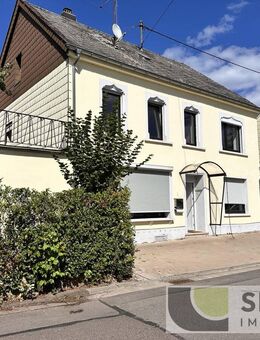 Aus Bankverwertung! Einfamilienhaus in ruhiger Lage mit Garage! - Weiskirchen