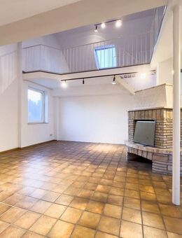 ETW // Galeriewohnung mit Dachterrasse, Garage - Düsseldorf