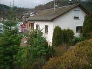 Wohnhaus mit 2 Garagen und Carport in Aistaig! - Oberndorf (Neckar)