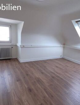 Zimmer frei in 5er WG - in großer DG-Wohnung - im Zentrum von Lörrach - Lörrach