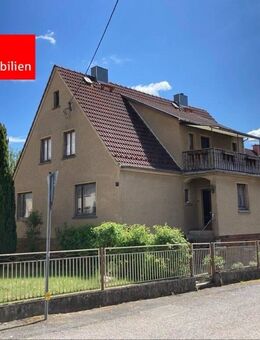 Großzügiges Wohnhaus in sonniger Ortsrandlage von Breitungen/Werra - Breitungen (Werra)
