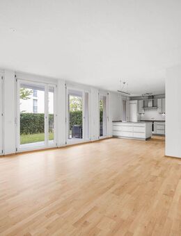 QQI: 3-Zimmer-Gartenwohnung I Direkt am Nymphenburger Schlosspark! - München