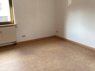 Nur an Einzelperson zu vermieten !! 1 Zi. Whg in 96103 Hallstadt - Hallstadt