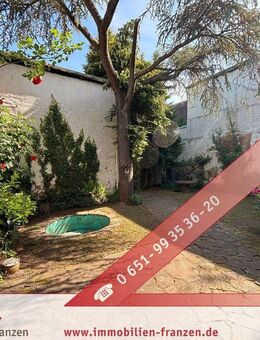 Konz-Könen: charmantes Haus mit versteckter Gartenidylle & Garage will wachgeküsst werden ! - Konz