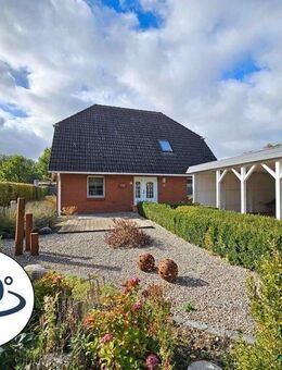 Dr. Lehner Immobilien NB - Einfamilienhaus mit Gartenidylle bei Neubrandenburg - Groß Teetzleben