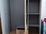 Kleiderschrank - Weida