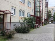 Helle, gemütliche 2-Raum-Wohnung mit Pflegedienst im Haus - Gera