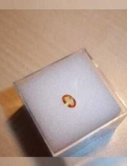 0, 36 ct - Top Augenrein , GOLDEN YELLOW SAPHIR , Oval fac. - Neubrandenburg