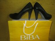 NEU im Karton * Nieten- Ornament * Leder * Imitat * Vegan * High Heels * Plateau * Pumps * Schuhe "BIBA by ESCADA" Gr. 37/ 4 * schwarz * Gothic * - Riedlingen