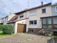 **Wohnhaus mit reichlich Platz und Potenzial in ruhiger Innerortslage!** - Gerstetten