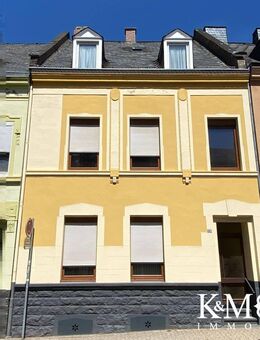 Großzügiges Haus in Mayen mit Garage & Keller: Viel Platz für Ihre Ideen - Mayen