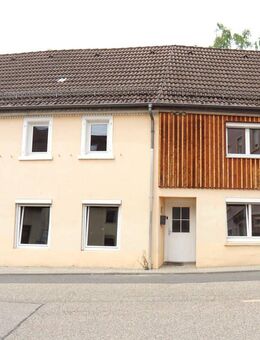 Einfamilienhaus mit Flair und Ausbaupotenzial in Spechbach - Spechbach