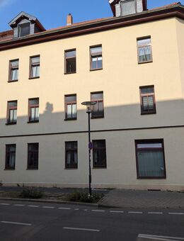 Saniertes Mehrfamilienhaus in der nahen Innenstadt zu verkaufen, auch als Renditeobjekt interessant - Arnstadt