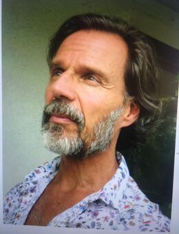 Liebenswerter und geouteter Dauerkuschler +/- 40-65J. von gutaussehendem, sportlichen Freigeist (61J.) in Frankfurt gesucht. 😘 - Gelnhausen Zentrum