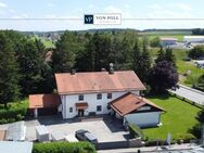 Exklusives Landhaus mit Einliegerwohnung, Gewerbefläche und weitläufigem Grundstück - Egglkofen