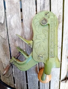 Mechanisher Flaschenwolf - Neustadt (Aisch)