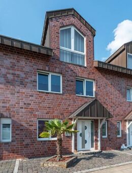 AllFa - Viel Platz für die ganze Familie mit zusätzlichem Wohntraum im Dachgeschoss in MG-Hardt! - Mönchengladbach