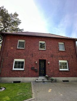 Großzügige Dachgeschoßwohnung in ländlicher Lage zu vermieten ! - Schermbeck