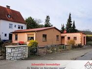 Gelegenheit! 2 Häuser zum Preis von einem! Sanierungsbedürftige DHH + renov. Bungalow in Neunkirchen - Neunkirchen (Sand)