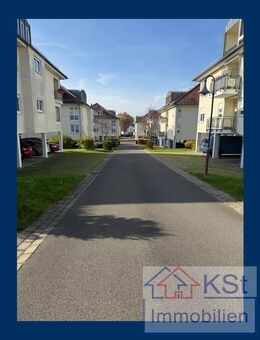 Helle 2-Raumwohnung mit Balkon in ruhiger Lage von Markkleeberg - Markkleeberg