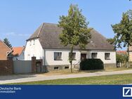 Provisionsfrei und sofort frei - in Dorfmitte am Schlosspark - Neuhardenberg