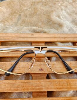 Vintage Designer Brille Gold-Weiß in extravaganter Form - Grevenbroich