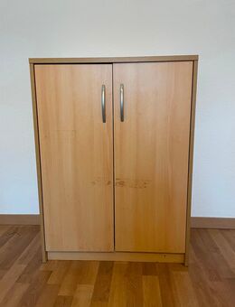 kleiner Schrank/ Kommode aus hellem Holz - Dresden