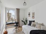 Großzügige familienfreundliche 3-Zimmer-Wohnung mit Balkon - München