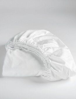 Cinderella Spannbettlaken Sundays für 35 cm Höhe, Satin, Gummizug: rundum, (1 Stück), OEKO-TEX®-zertifiziert