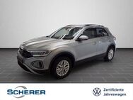 VW T-Roc, 1.0 l TSI Life OPF APP, Jahr 2023 - Saarbrücken