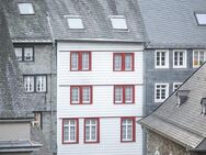 Gepflegtes Zwei-Familien-Stadthaus mit schönem Fernblick - Monschau