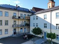 2-Zimmer-Wohnung in saniertem Einzeldenkmal zu vermieten! - Bad Brückenau