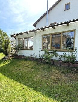 Einmalige Gelegenheit! Großes Grundstück bei Freising in idyllischer Lage mit viel Potential und renovierungsbedürftiger DHH - Haag (Amper)