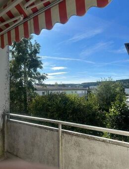 2. OG / 3 Zimmer mit Balkon ab sofort - Kaufbeuren