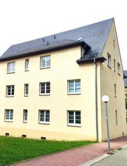 Vermietete 2-Zi.-Wohnung mit KFZ-Stellplatz auf Erbbaugrundstück! - Plauen