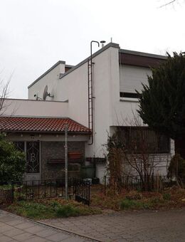 Renovierungsbedürftiges Reihenendhaus mit Anbau in Aschheim - Aschheim