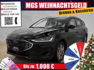 Ford Focus, 1.0 Titanium EcoBoost # #, Jahr 2022 - Hof