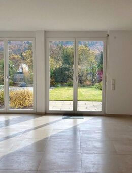 Helle Neubau-Einliegerwohnung mit hochwertiger Ausstattung! - Ramsen