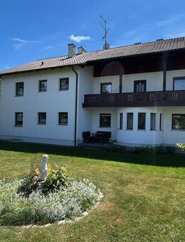 Viel Platz für zwei Familien! - Moos (Bayern)