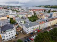 Mehrfamilienhaus + Hofgebäude in der Rostocker KTV - Rostock