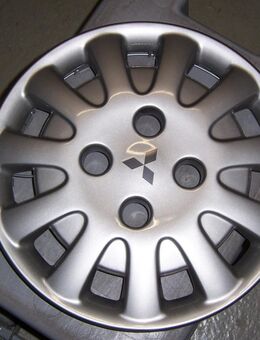 MR711420 Radzierblende Mitsubishi Space Wagon - Hannover Vahrenwald-List