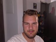 Suche eine Frau 18-25 für etwas festes - Maikammer