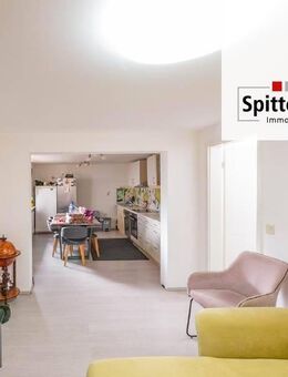 Charmante, im Jahr 2022 neu ausgebaute, Wohnung in Tennenbronn: Ihre neue Kapitalanlage wartet! - Schramberg