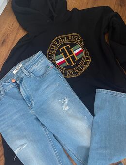 Riesen Kleiderpaket – ca. 90 Teile für nur 350€! - Königs Wusterhausen