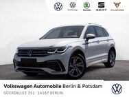 VW Tiguan, 1.5 TSI R-Line, Jahr 2023 - Berlin