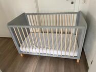 Kinderbett / Babybett von KinderKraft 120x60 cm einschl. Matratze von Träumeland - Friesenhagen
