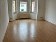 WG-geeignete, helle 3-Zimmer-Wohnung mit EBK und Balkon - Chemnitz