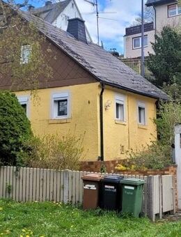 Renovierungsbedürftiges kleines Haus in Schwarzenbach am Wald - auch als Ferienhaus geeignet - Schwarzenbach (Wald)